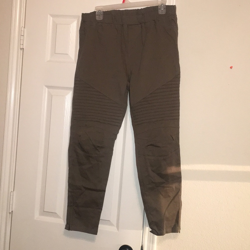 Size 2X Umgee Moto jeggings